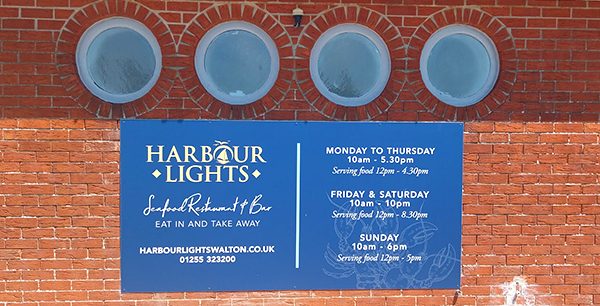 Harbour Lights Seafood Restaurant Essex Coast Fresh Oysters Lobster Platter Seafood Takeaway
