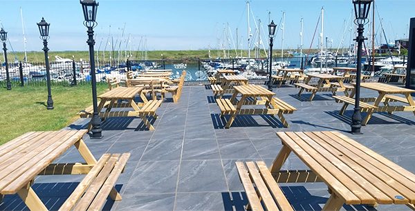 Harbour Lights Seafood Restaurant Essex Coast Fresh Oysters Lobster Platter Seafood Takeaway